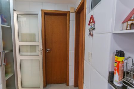 Apartamento para alugar com 170m², 3 quartos e 2 vagas Apartamento para alugar com 170m², 3 quartos e 2 vagasQuarto de Serviço