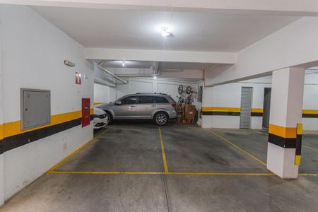 Apartamento para alugar com 170m², 3 quartos e 2 vagas Apartamento para alugar com 170m², 3 quartos e 2 vagasGaragem