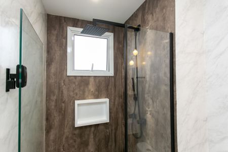 Apartamento para alugar com 43m², 2 quartos e 1 vaga Apartamento para alugar com 43m², 2 quartos e 1 vagaBanheiro - Chuveiro