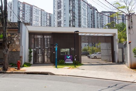 Apartamento para alugar com 43m², 2 quartos e 1 vaga Apartamento para alugar com 43m², 2 quartos e 1 vagaFachada