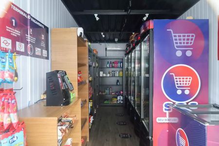 Apartamento para alugar com 43m², 2 quartos e 1 vaga Apartamento para alugar com 43m², 2 quartos e 1 vagaÁrea comum - Mercadinho