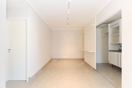 Apartamento à venda com 54m², 2 quartos e 1 vaga Apartamento à venda com 54m², 2 quartos e 1 vagaSala com paredes brancas, piso de porcelanato e iluminação adequada.