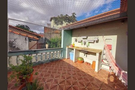Casa à venda com 182m², 3 quartos e 2 vagas