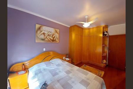 Casa à venda com 182m², 3 quartos e 2 vagas