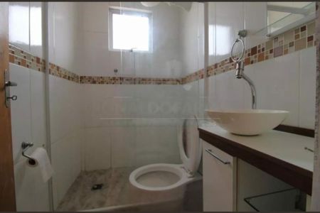 Casa à venda com 200m², 4 quartos e 2 vagas
