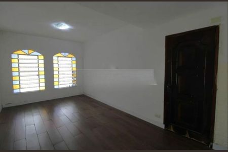 Casa à venda com 4 quartos, 200m² em Jardim Regis, São Paulo