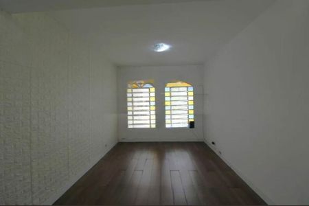 Casa à venda com 4 quartos, 200m² em Jardim Regis, São Paulo