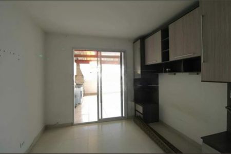 Casa à venda com 200m², 4 quartos e 2 vagas