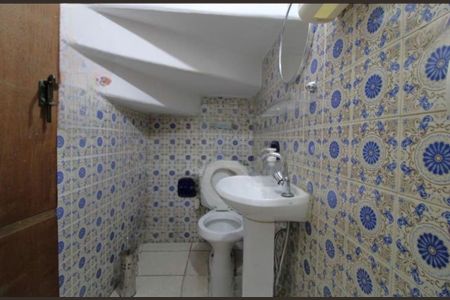 Casa à venda com 200m², 4 quartos e 2 vagas
