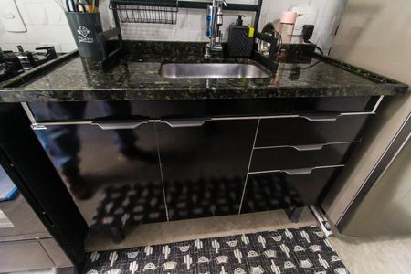 Apartamento à venda com 38m², 1 quarto e sem vagaCozinha e Área de Serviço
