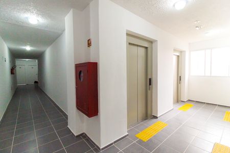 Apartamento à venda com 38m², 1 quarto e sem vagaHall