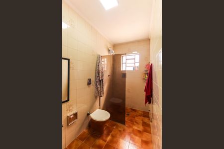 Casa para alugar com 240m², 4 quartos e 2 vagas Casa para alugar com 240m², 4 quartos e 2 vagasBanheiro da Suíte 2