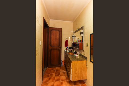 Casa para alugar com 240m², 4 quartos e 2 vagas Casa para alugar com 240m², 4 quartos e 2 vagasBanheiro da Suíte 2