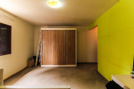 Casa para alugar com 240m², 4 quartos e 2 vagas Casa para alugar com 240m², 4 quartos e 2 vagasQuarto 3 - Suíte