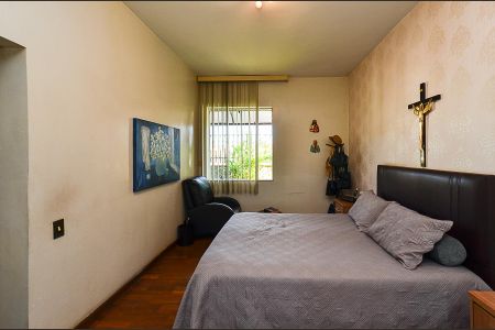 Apartamento à venda com 238m², 4 quartos e 2 vagas Apartamento à venda com 238m², 4 quartos e 2 vagasSuíte