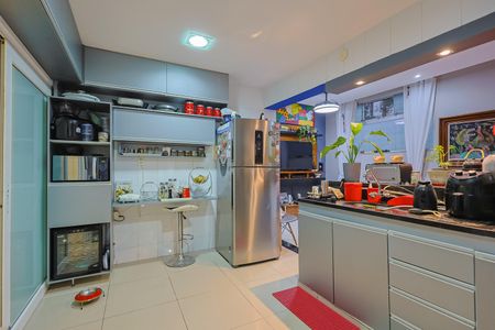 Apartamento à venda com 2 quartos, 72m² em Anchieta, Belo Horizonte