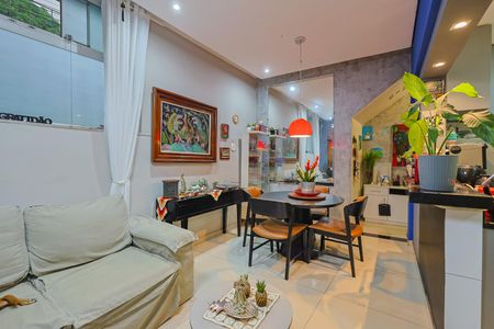 Apartamento à venda com 2 quartos, 72m² em Anchieta, Belo Horizonte