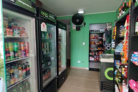 Apartamento à venda com 47m², 2 quartos e 1 vaga Apartamento à venda com 47m², 2 quartos e 1 vagaMercadinho
