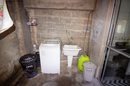 Casa para alugar com 200m², 2 quartos e 2 vagasCozinha e Área de Serviço