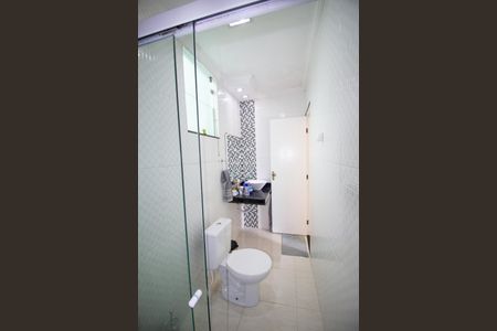 Casa para alugar com 200m², 2 quartos e 2 vagasBanheiro da Suíte 1