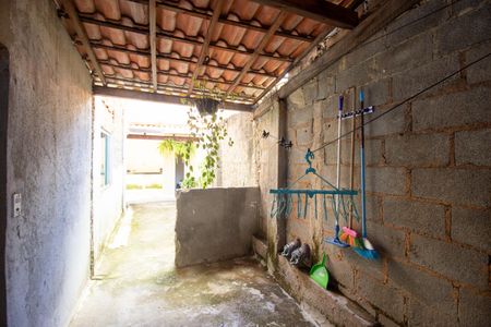 Casa para alugar com 200m², 2 quartos e 2 vagasCozinha e Área de Serviço