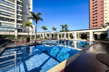 Apartamento para alugar com 210m², 4 quartos e 3 vagasPiscina