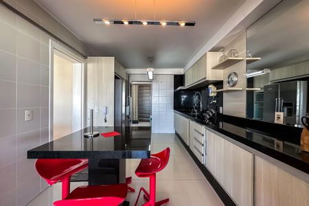 Apartamento para alugar com 210m², 4 quartos e 3 vagasCozinha