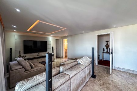 Apartamento para alugar com 210m², 4 quartos e 3 vagasSala