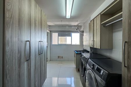 Apartamento para alugar com 210m², 4 quartos e 3 vagasÁrea de Serviço