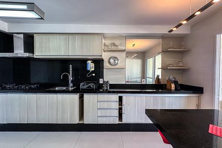 Apartamento para alugar com 210m², 4 quartos e 3 vagasCozinha