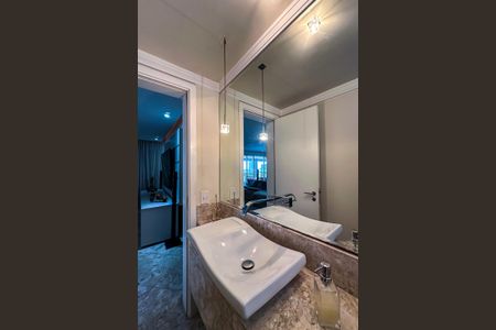 Apartamento para alugar com 210m², 4 quartos e 3 vagasLavabo