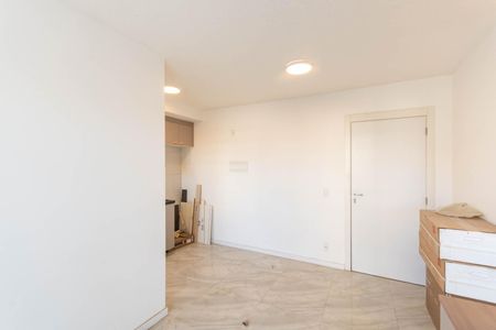 Sala de apartamento para alugar com 2 quartos, 49m² em Santo Cristo, Rio de Janeiro