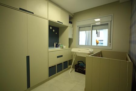 Apartamento à venda com 96m², 3 quartos e 2 vagasQuarto 2 