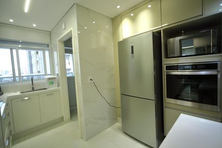 Apartamento à venda com 96m², 3 quartos e 2 vagasCozinha 