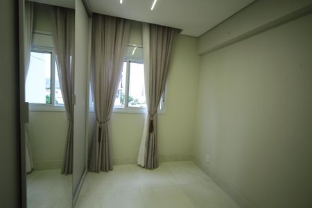 Apartamento à venda com 96m², 3 quartos e 2 vagasQuarto 3
