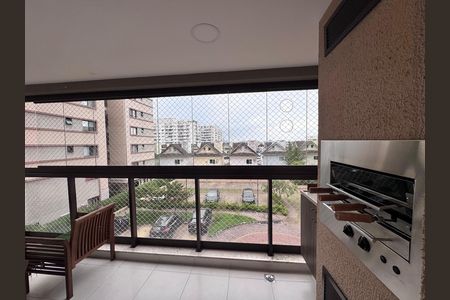 Apartamento à venda com 118m², 4 quartos e 2 vagasVaranda