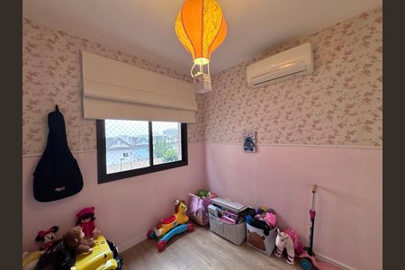 Apartamento à venda com 118m², 4 quartos e 2 vagasSuíte 2