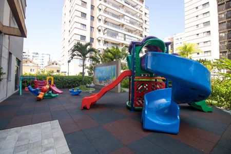 Apartamento à venda com 118m², 4 quartos e 2 vagasÁrea comum