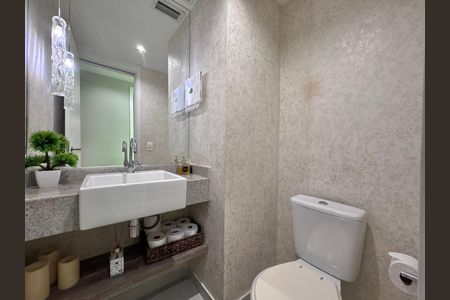 Apartamento à venda com 118m², 4 quartos e 2 vagasLavabo