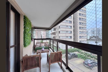 Varanda de apartamento à venda com 4 quartos, 118m² em Recreio dos Bandeirantes, Rio de Janeiro