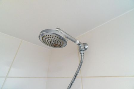 Apartamento à venda com 53m², 2 quartos e 2 vagas Apartamento à venda com 53m², 2 quartos e 2 vagasBanheiro da Suíte