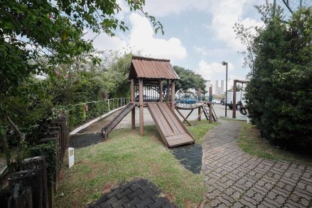 Casa de condomínio para alugar com 110m², 3 quartos e 3 vagasÁrea comum - Playground