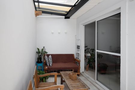 Casa de condomínio para alugar com 110m², 3 quartos e 3 vagasVaranda da Sala 