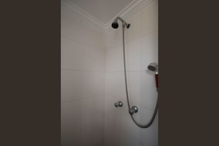Casa de condomínio para alugar com 110m², 3 quartos e 3 vagasBanheiro da Suíte