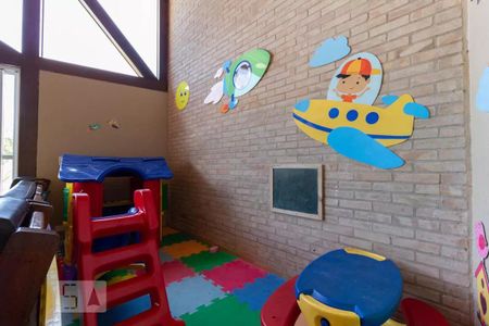 Sala de casa de condomínio para alugar com 3 quartos, 110m² em Vila Santos, São Paulo