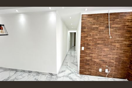 Sala de apartamento para alugar com 2 quartos, 66m² em Picanço, Guarulhos