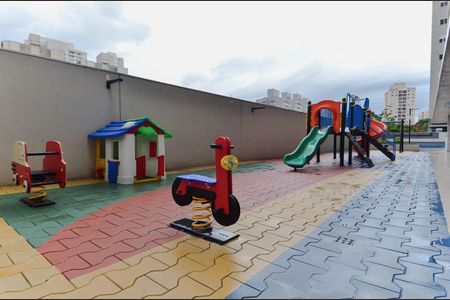 Apartamento para alugar com 66m², 2 quartos e 1 vagaÁrea comum - Playground