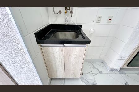 Apartamento para alugar com 66m², 2 quartos e 1 vagaÁrea de Serviço