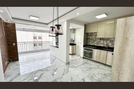 Sala de apartamento para alugar com 2 quartos, 66m² em Picanço, Guarulhos