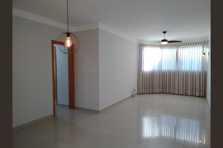 Sala de apartamento para alugar com 3 quartos, 90m² em Tabajaras, Uberlândia